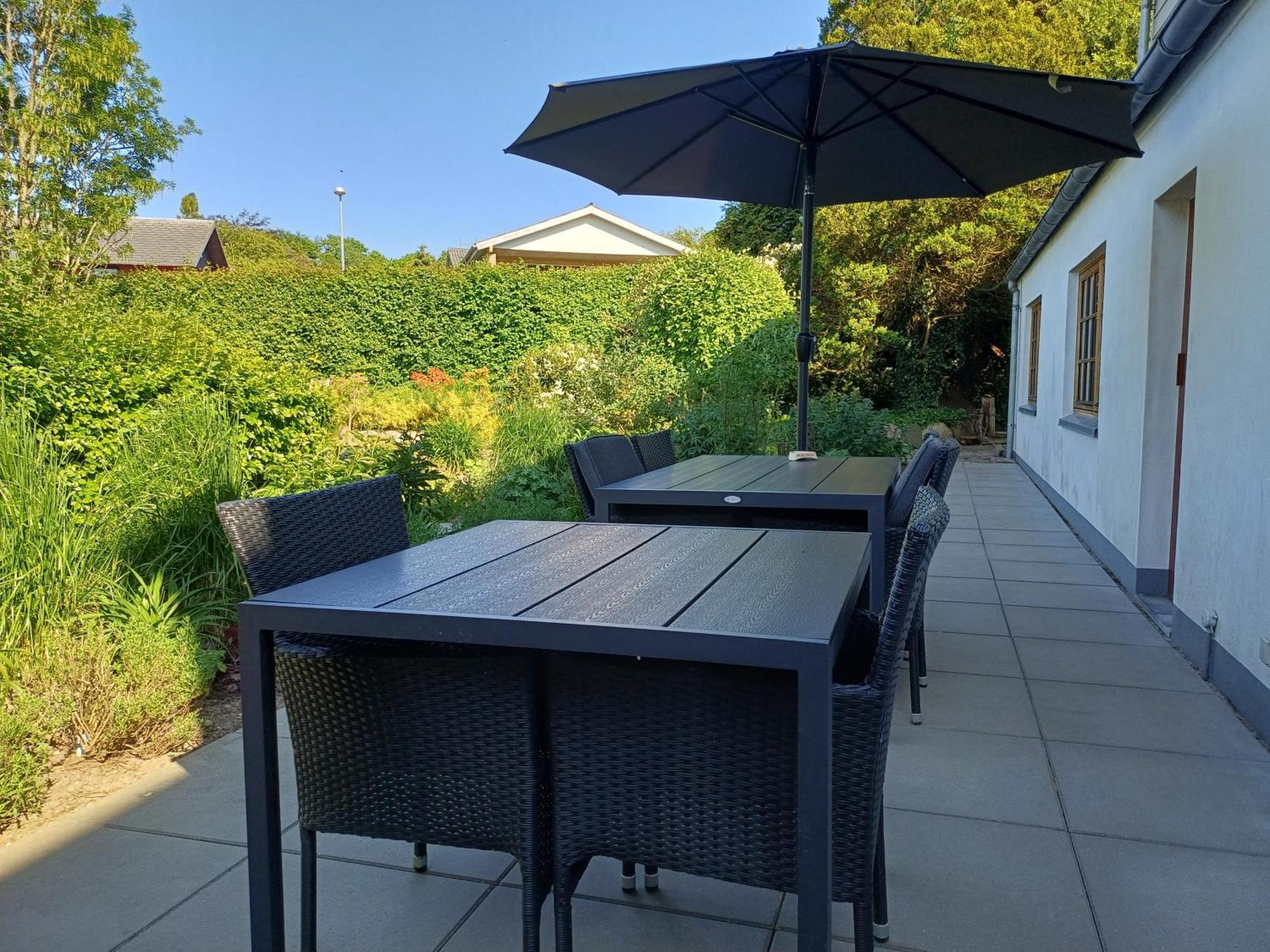 Bed & Breakfast Hobro Exterior photo